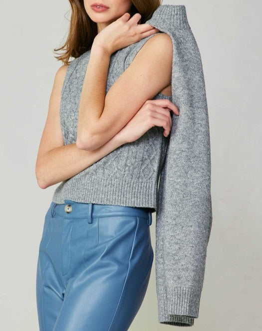 Cable Knit Arm Warmer W/ Sleeveless Top (Grey, Oatmeal)