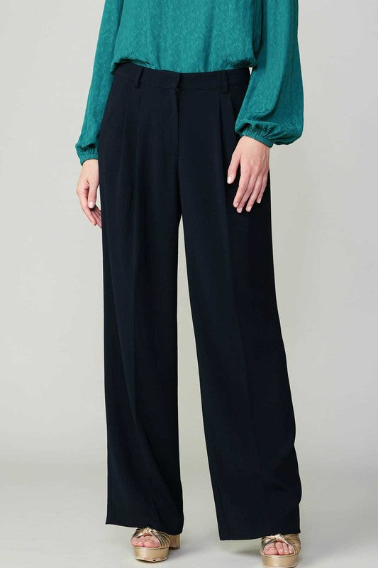 Back Welt Pocket Trouser