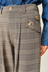 Classic Plaid Pleated Pants