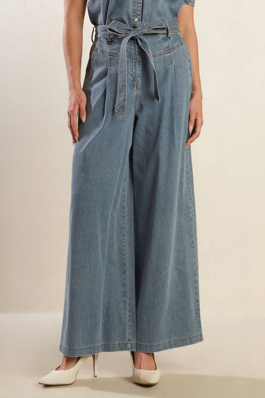 Belted Washed Light Denim Pant