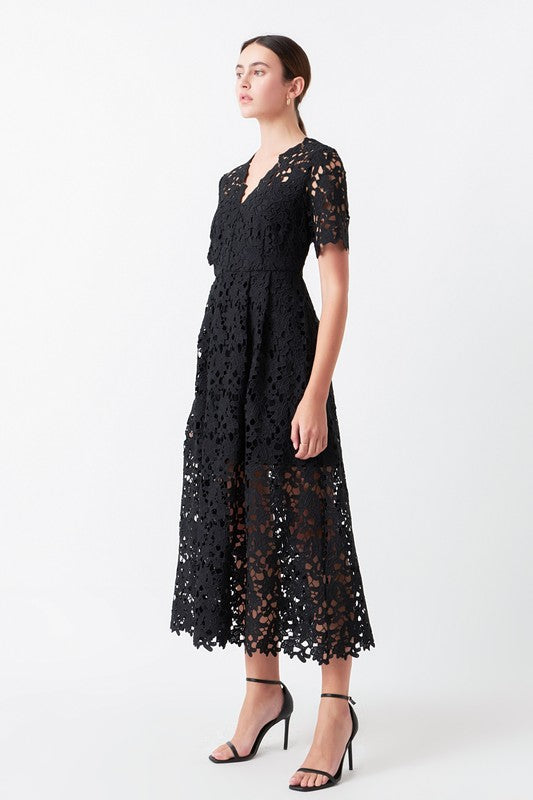lace short sleeve midi dress Womens Love & Roses Navy Lace Short Sleeve Midi Dress US 8